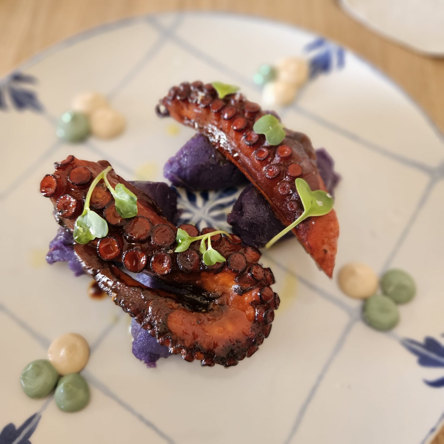 Pescado fresco del día en Restaurante Norai Portopetro